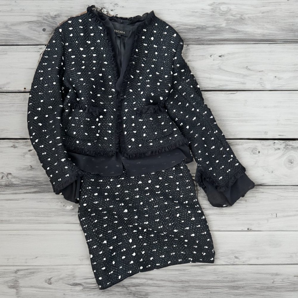 Impeccable Vintage Escada Skirt and Tweed Jacket Set Black with White Accents - Picture 11 of 11